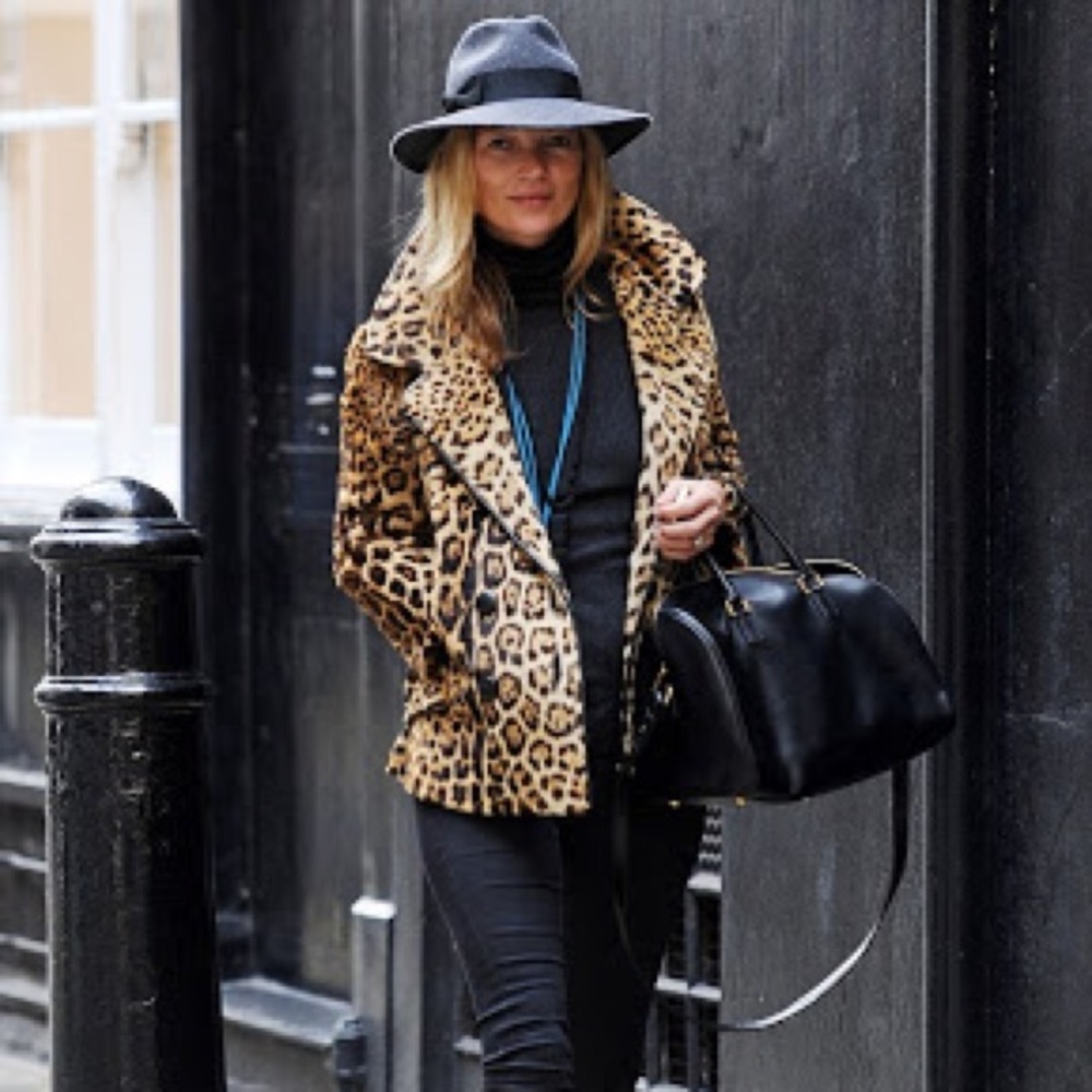 SOLD! Saint Laurent duffle bag - Picture 6 of 8
